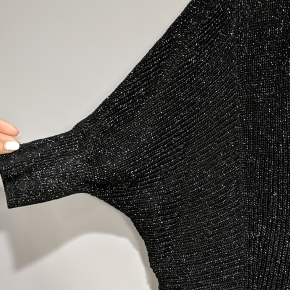 Express Deep v scoop neck sparkly sweater - Picture 2 of 4